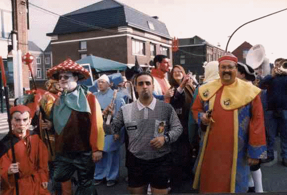 Soumonce Costumée - Concours de Travestis